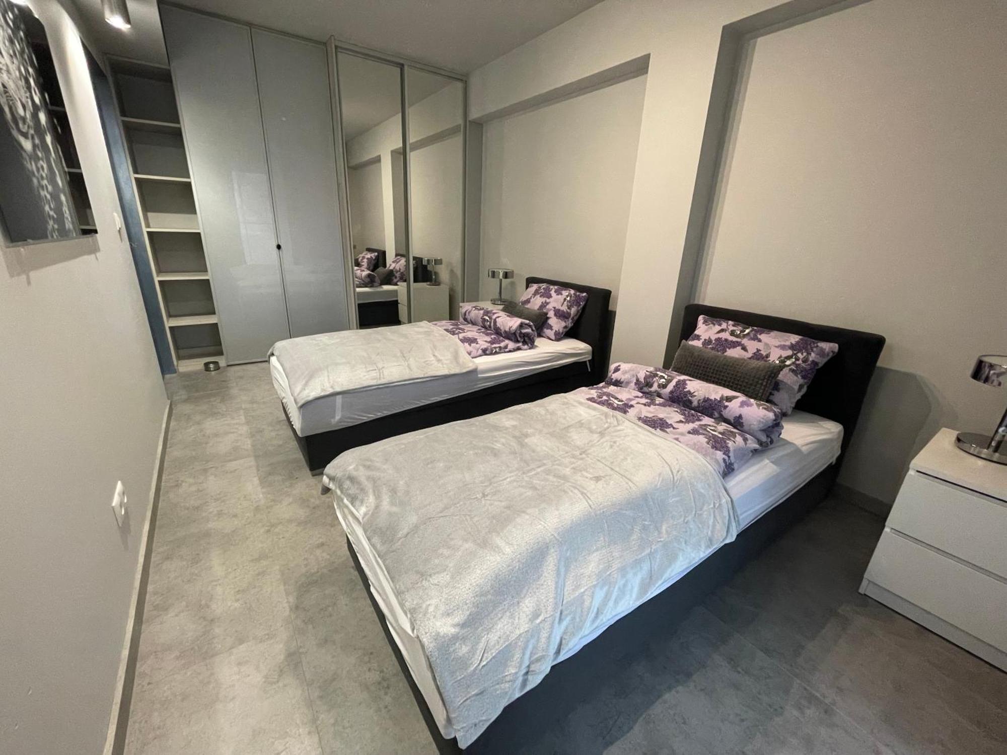 Wenecjanska Comfort Apartment, Free Parking, Self Check-In 24H Poznan Ngoại thất bức ảnh