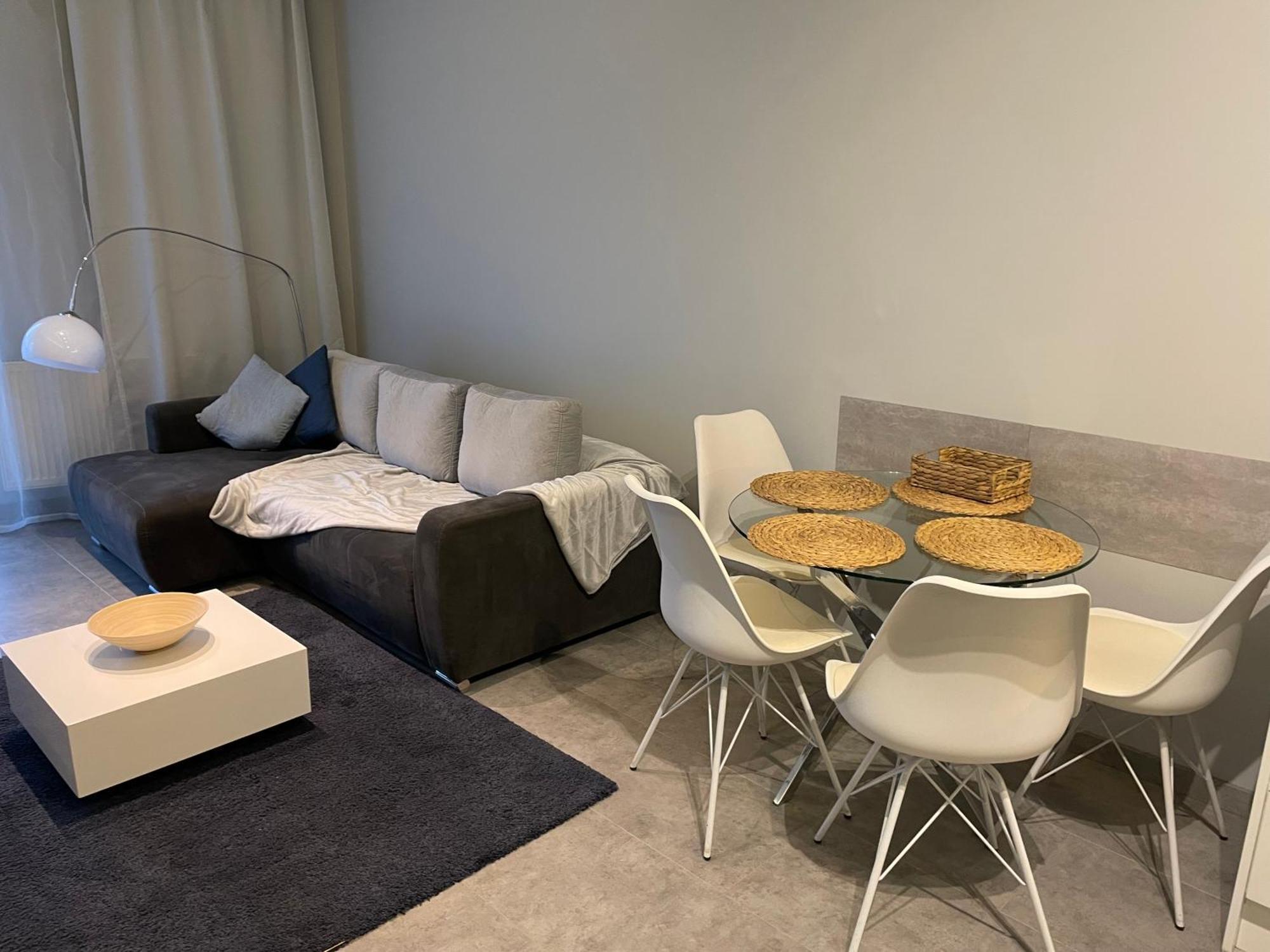 Wenecjanska Comfort Apartment, Free Parking, Self Check-In 24H Poznan Ngoại thất bức ảnh